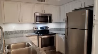 Photo #4: 2713113 Listing 