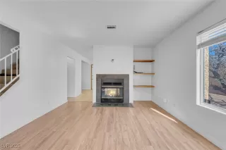 Photo #6: 2713126 Listing 