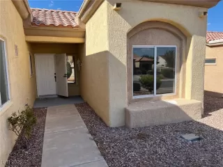 Photo #2: 2713128 Listing 