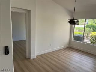 Photo #3: 2713128 Listing 