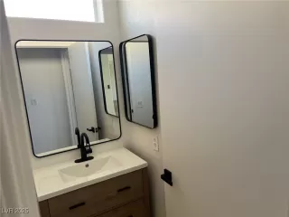 Photo #6: 2713128 Listing 