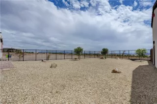 Photo #5: 2713181 Listing