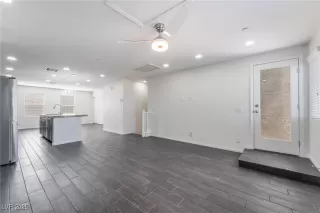 Photo #5: 2713189 Listing 