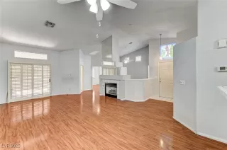 Photo #4: 2713191 Listing 