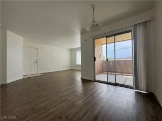 Photo #5: 2713197 Listing 