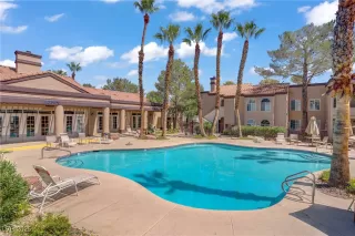 Photo #1: 2713201 Listing 