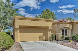 Photo #1: 2713227 Listing 