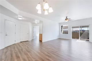 Photo #2: 2713233 Listing 