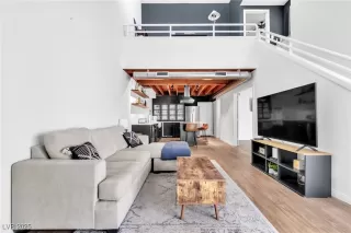 Photo #6: 2713263 Listing 