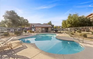 Photo #2: 2713265 Listing 