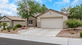 Photo #1: 2713274 Listing