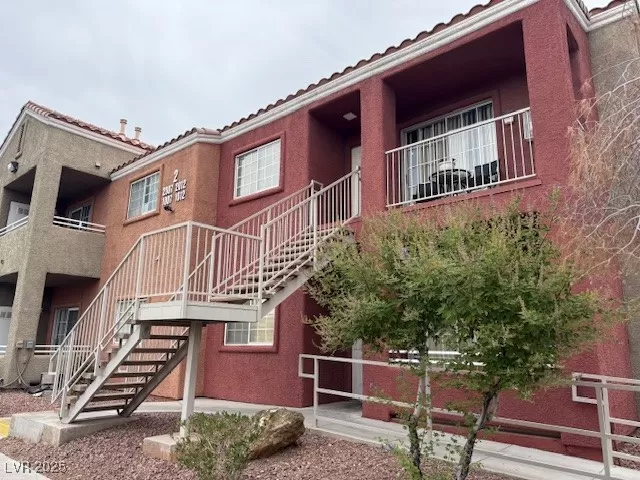 MLS: 2713280 Condo For Sale