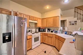 Photo #4: 2713299 Listing 