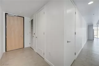 Photo #1: 2713300 Listing 