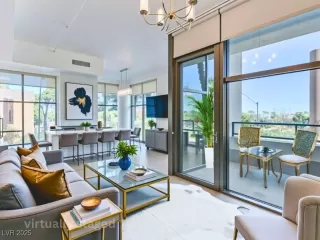 Photo #2: 2713300 Listing 