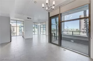 Photo #3: 2713300 Listing 