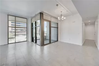 Photo #5: 2713300 Listing 