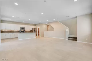Photo #4: 2713305 Listing 
