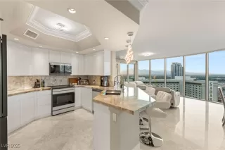 Photo #3: 2713315 Listing 