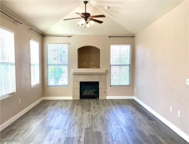 MLS: 2713317 Condo For Sale