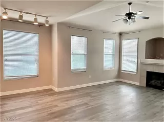 Photo #2: 2713317 Listing 