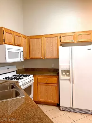 Photo #5: 2713317 Listing 