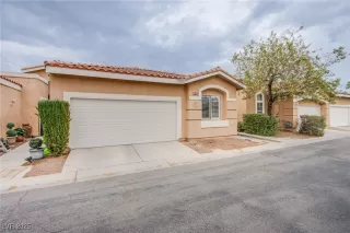 Photo #1: 2713372 Listing 