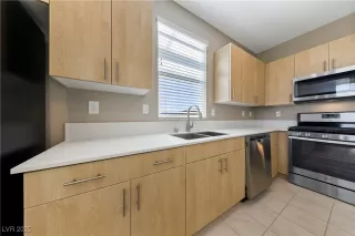 Photo #2: 2713460 Listing 