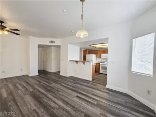 Photo #6: 2713464 Listing 