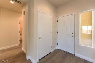 Photo #3: 2713480 Listing 