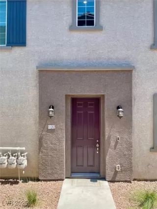 Photo #1: 2713562 Listing 