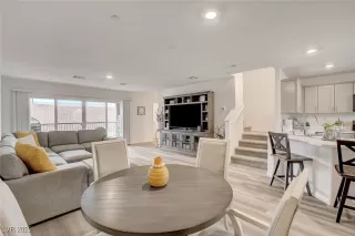 Photo #4: 2713584 Listing 