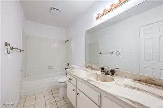 Photo #5: 2713586 Listing 