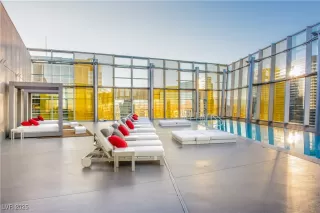 Photo #1: 2713590 Listing 