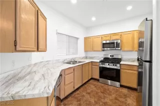 More Details about MLS # 2713596 : 1947 CUTLASS DRIVE 0