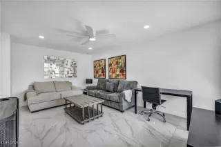 Photo #5: 2713597 Listing 