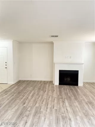 Photo #4: 2713608 Listing 