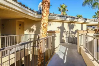 Photo #1: 2713620 Listing 