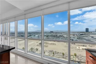 Photo #6: 2713625 Listing