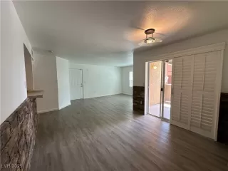 Photo #5: 2713640 Listing 