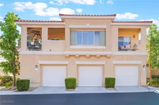 Photo #1: 2713662 Listing 