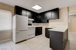 Photo #6: 2713666 Listing 