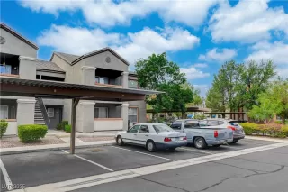 Photo #3: 2713732 Listing