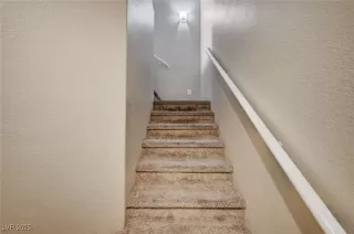 Photo #3: 2713738 Listing