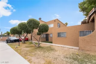 Photo #4: 2713751 Listing 