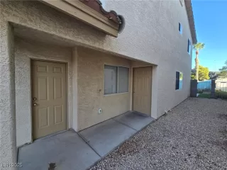 Photo #2: 2713757 Listing 