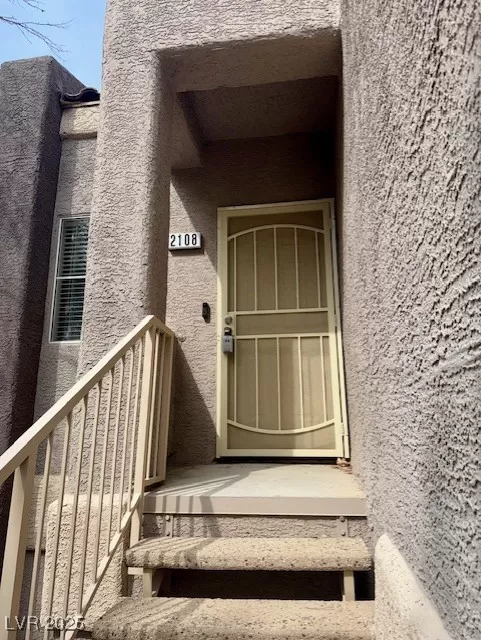 MLS: 2713772 Condo For Sale