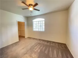 Photo #4: 2713775 Listing