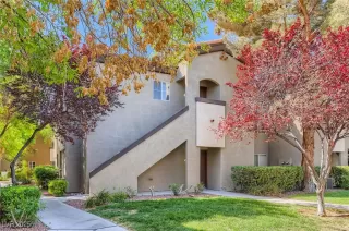 Photo #2: 2713786 Listing 