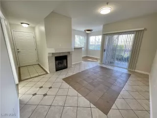 Photo #2: 2713808 Listing 